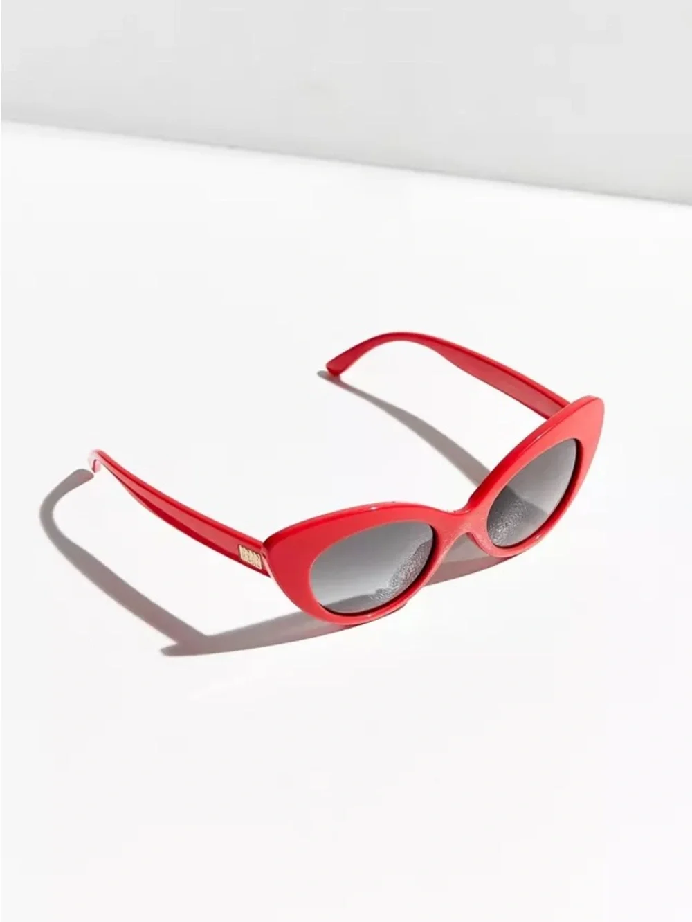 Crap Eyewear case width